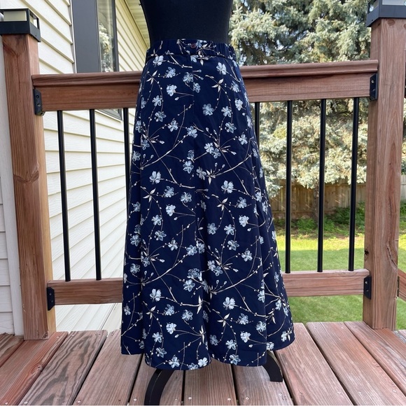 Koret Vintage Midi Skirt Womens Size 14 Blue Floral Pockets Boho Hippie - Picture 3 of 14